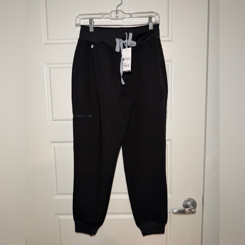 Figs Black High-Waisted Zamora Pants